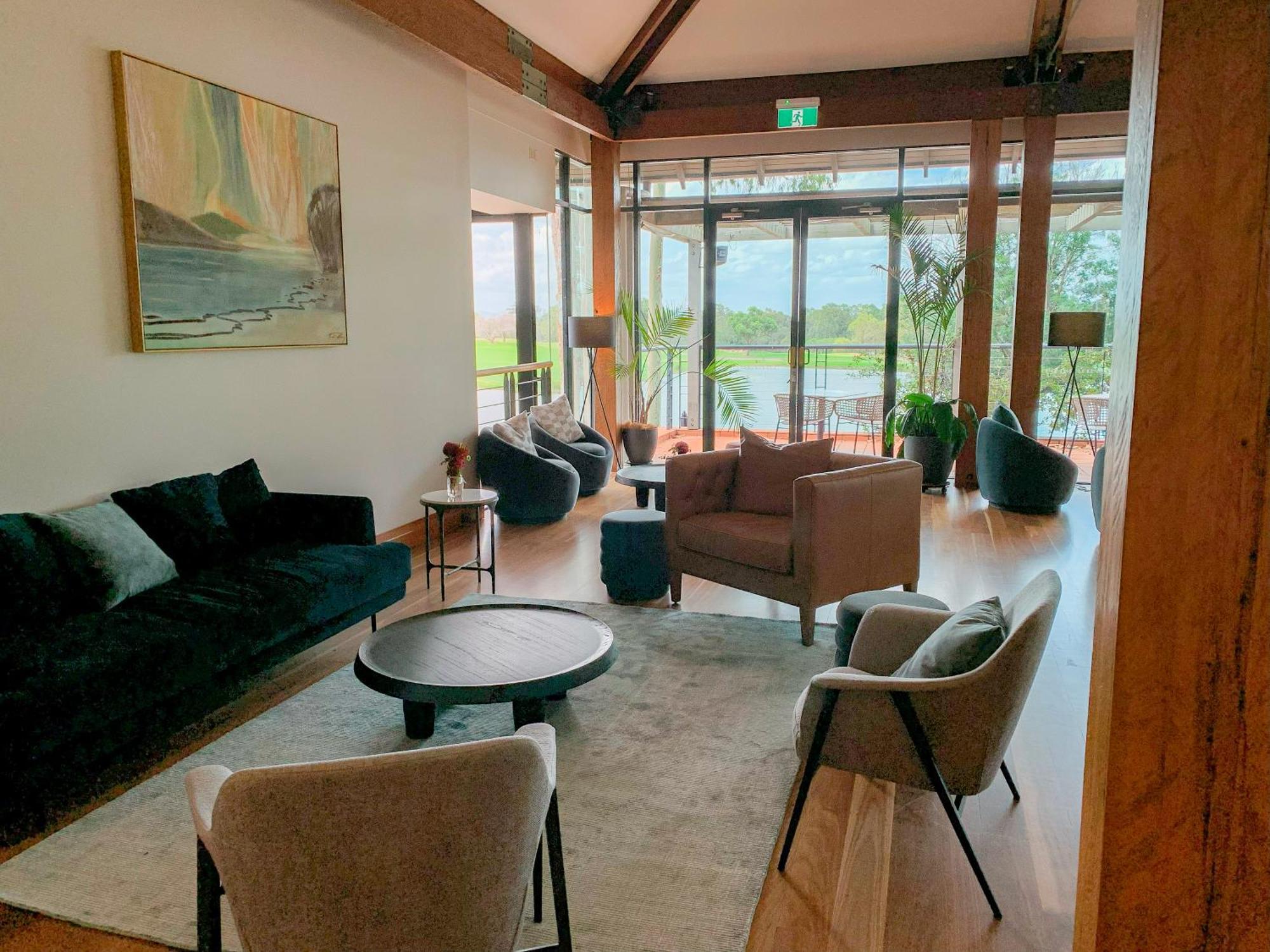 Villa Provincial - 2 Bedrooms Both With Ensuites -Situated In Cypress Lakes Resort 波高尔宾 外观 照片